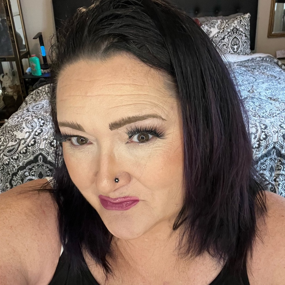 Meet your Posher, Vicki